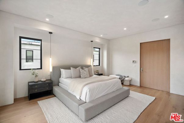 Bedroom, Interior, Pendant Lights, Recessed Lighting, Wood Texture Flooring