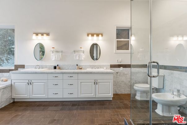 Bathroom, Dual Sink Vanities, Glass Shower, Interior