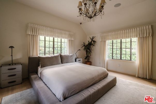 Bedroom, Chandelier, Interior, Wood Texture Flooring