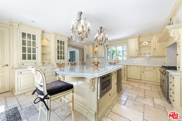 Chandelier, Interior, Kitchen, Recessed Lighting