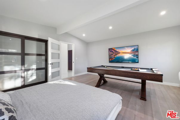 Billiard Table, Game Room, Interior, Recessed Lighting, Wood Texture Flooring