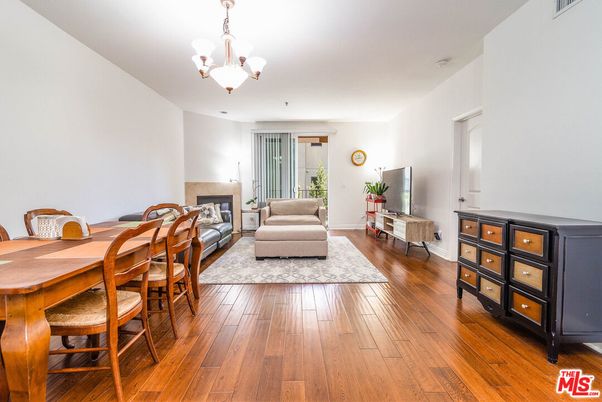 Chandelier, Dining room, Fireplace, Interior, Living room, Wood Texture Flooring