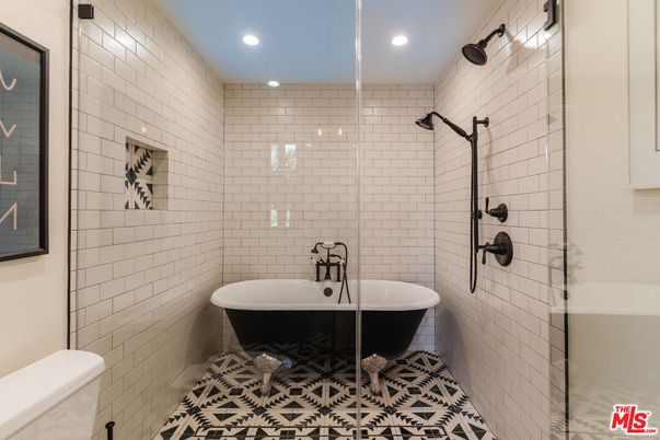 Bathroom, Free Standing Baths, Glass Shower, Interior, Recessed Lighting