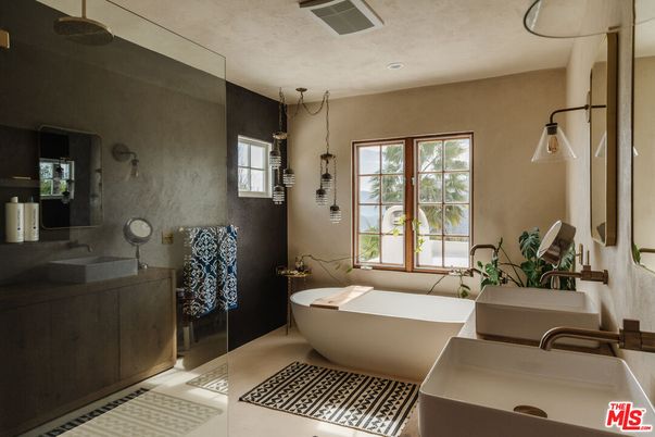 Bathroom, Dual Sink Vanities, Free Standing Baths, Interior, Pendant Lights, Recessed Lighting