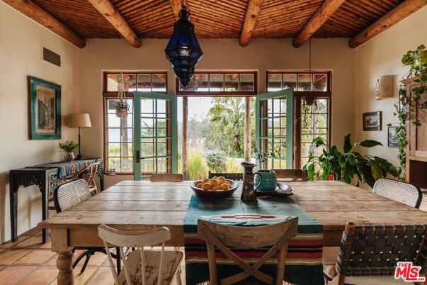 Dining room, Interior, Pendant Lights, Wooden Beams, Wooden Ceilings