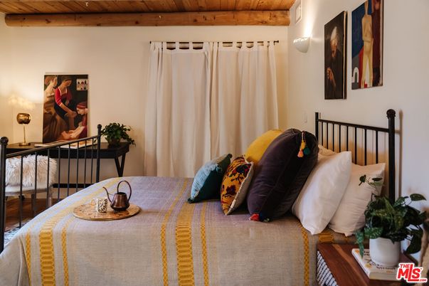 Bedroom, Interior, Wooden Beams, Wooden Ceilings