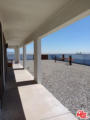 Exterior, Water