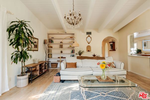 Chandelier, Interior, Living room, Wood Texture Flooring