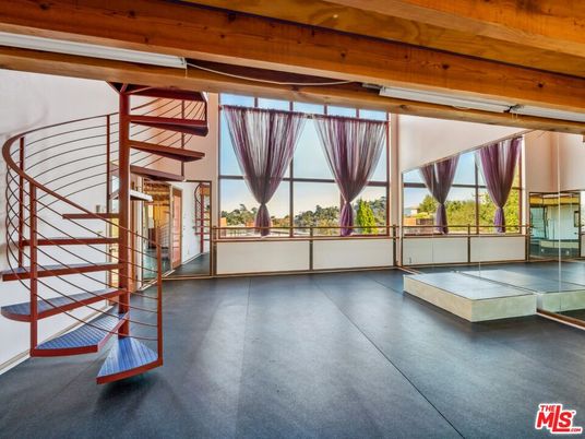 Interior, Wooden Beams