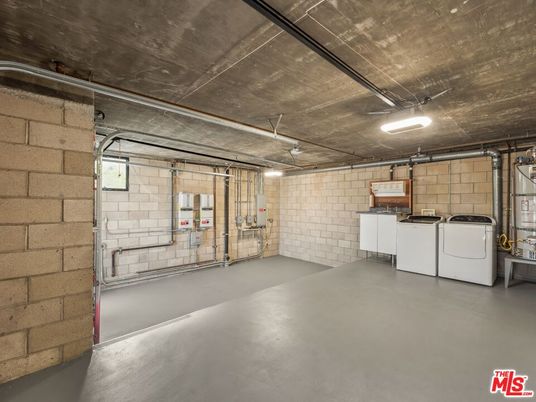 Interior, Stone Walls, Washer