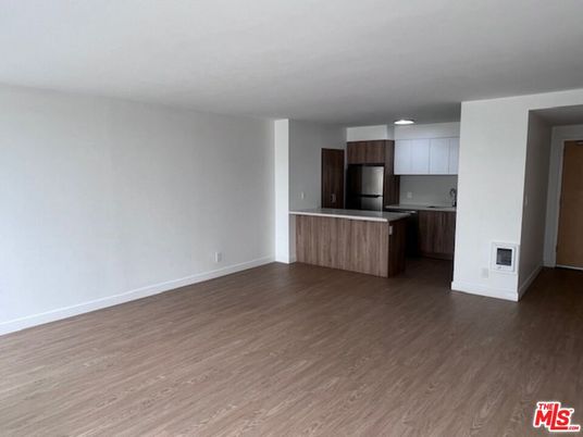 Empty room, Interior, Kitchen, Wood Texture Flooring