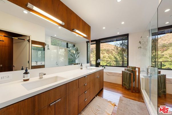 Bathroom, Dual Sink Vanities, Free Standing Baths, Interior, Recessed Lighting, Wood Texture Flooring