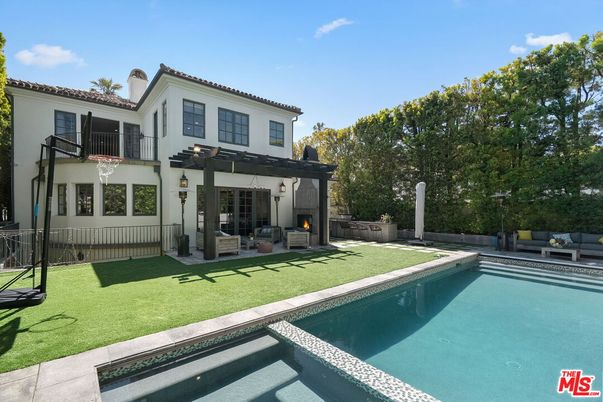 Backyard, Exterior, Fireplace, Pool