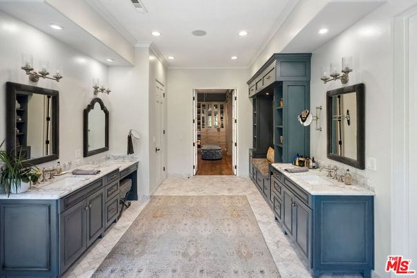 Bathroom, Dual Sink Vanities, Interior, Recessed Lighting, Wood Texture Flooring
