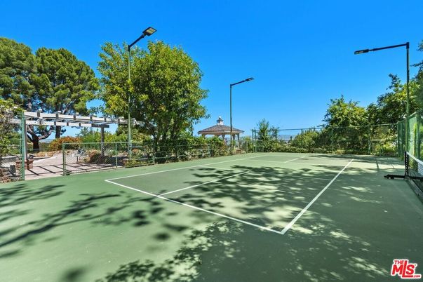 Exterior, Tennis Courts