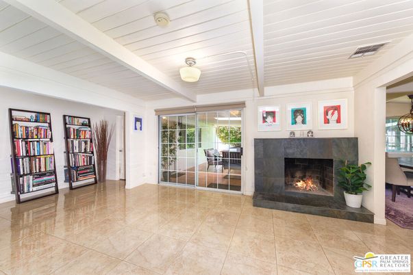 Fireplace, Interior, Pendant Lights