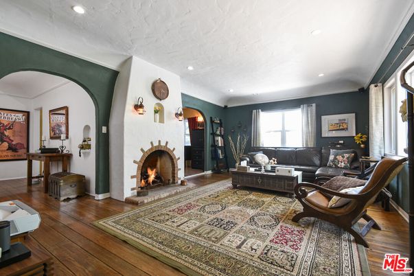 Fireplace, Interior, Living room, Recessed Lighting, Wood Texture Flooring
