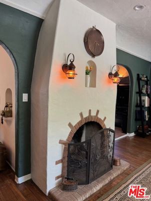 Fireplace, Interior, Recessed Lighting, Wood Texture Flooring
