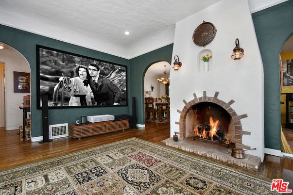 Fireplace, Interior, Recessed Lighting, Wood Texture Flooring