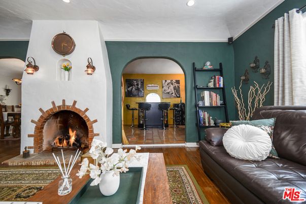 Fireplace, Interior, Recessed Lighting, Wood Texture Flooring