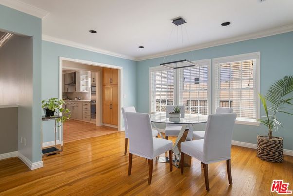 Dining room, Interior, Kitchen, Pendant Lights, Recessed Lighting, Wood Texture Flooring
