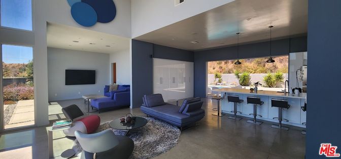 Interior, Living room, Pendant Lights, Recessed Lighting