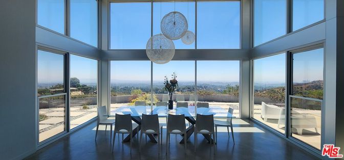 Dining room, Interior, Pendant Lights, Sun Room