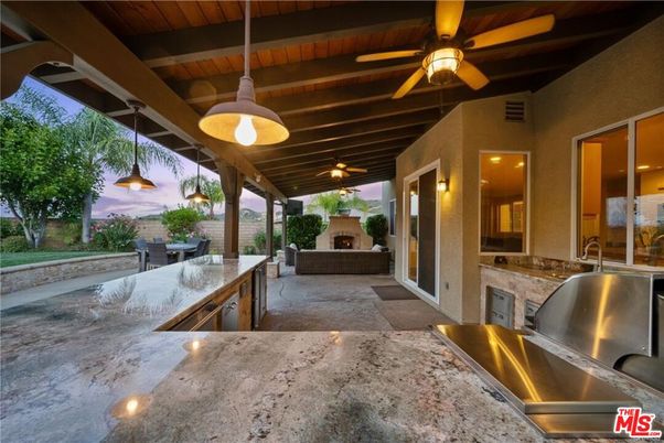 Exterior, Fireplace, Pendant Lights