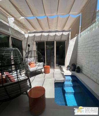 Exterior, Pool