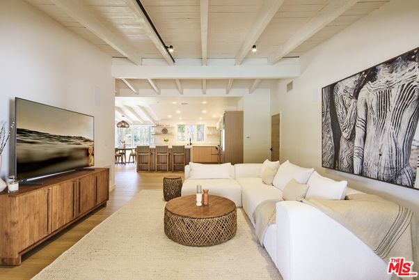 Interior, Kitchen, Living room, Recessed Lighting, Wood Texture Flooring