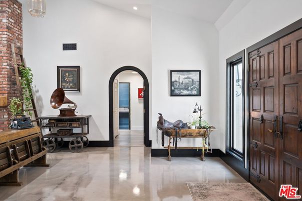 Interior, Recessed Lighting