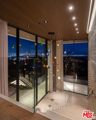 Interior, Pendant Lights, Recessed Lighting, Wood Texture Flooring