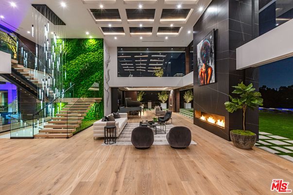 Fireplace, Interior, Living room, Pendant Lights, Recessed Lighting, Wood Texture Flooring