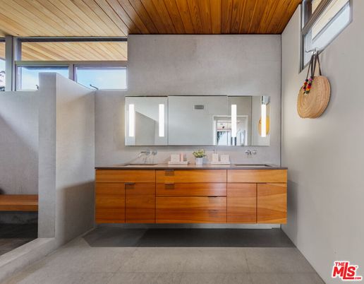 Bathroom, Dual Sink Vanities, Interior, Wooden Ceilings