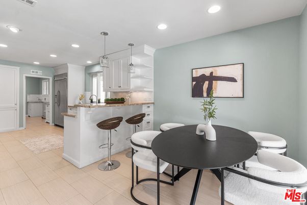 Dining room, Interior, Kitchen, Pendant Lights, Recessed Lighting