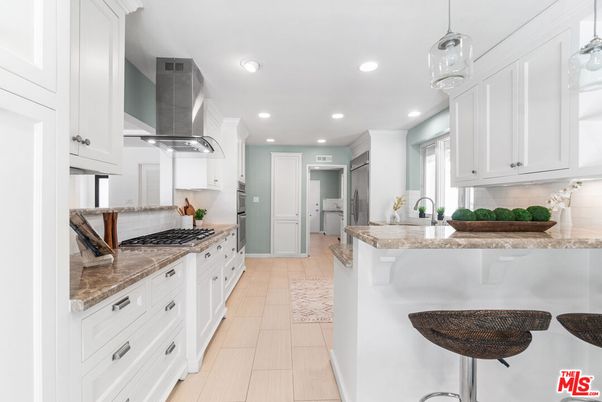 Interior, Kitchen, Pendant Lights, Recessed Lighting