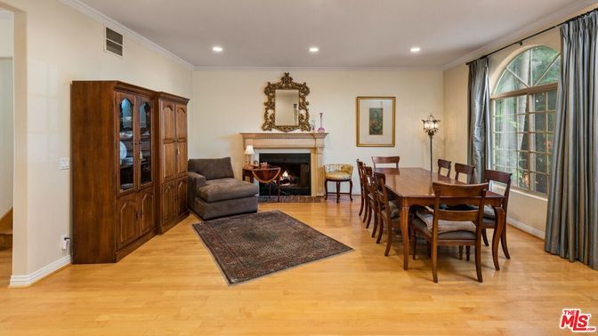 Dining room, Fireplace, Interior, Recessed Lighting, Wood Texture Flooring