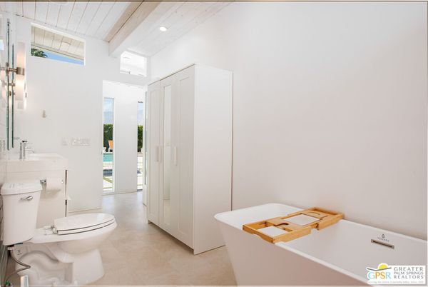 Bathroom, Free Standing Baths, Interior, Recessed Lighting