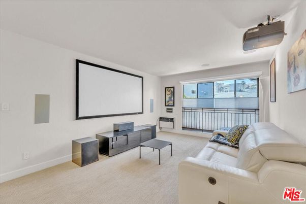 Interior, Projection Screen