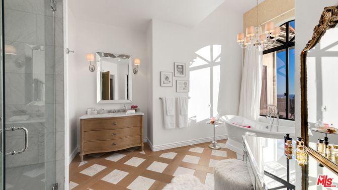 Bathroom, Glass Shower, Interior, Pendant Lights