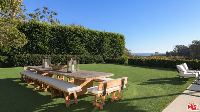 Backyard, Exterior, Water
