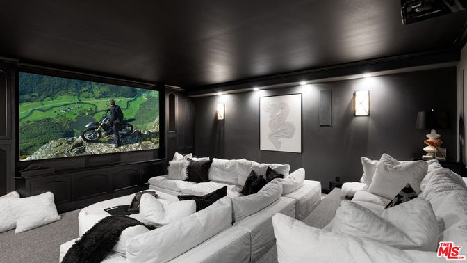Interior, Projection Screen, Theatre Room