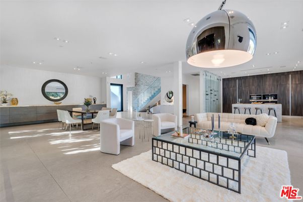 Dining room, Interior, Kitchen, Living room, Recessed Lighting