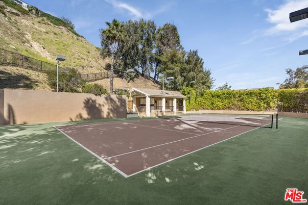 Exterior, Tennis Courts
