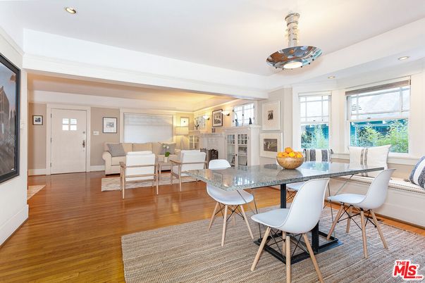 Dining room, Interior, Living room, Recessed Lighting, Wood Texture Flooring