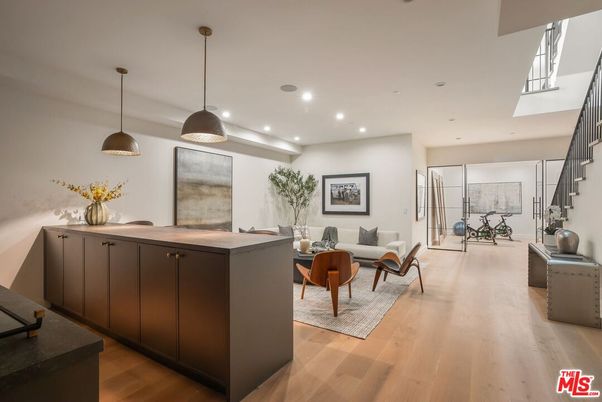 Interior, Living room, Pendant Lights, Recessed Lighting, Wood Texture Flooring