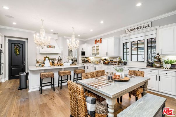 Chandelier, Interior, Kitchen, Recessed Lighting, Wood Texture Flooring