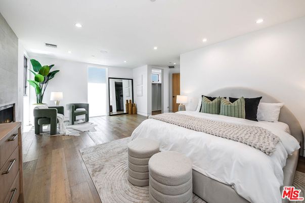Bedroom, Fireplace, Interior, Recessed Lighting, Wood Texture Flooring