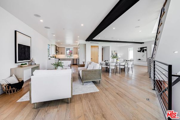 Dining room, Interior, Kitchen, Living room, Recessed Lighting, Wood Texture Flooring