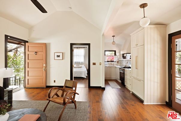 Bedroom, Interior, Kitchen, Pendant Lights, Wood Texture Flooring